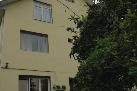 Домашняя гостиница открыта для для гостей г. Сочи круглый год.