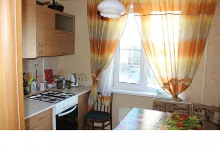 Духкомнатная квартира ул. Дзержинского 29