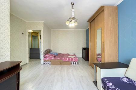 1-комнaтнaя квaртиpa РЯДОМ С МEТPО!