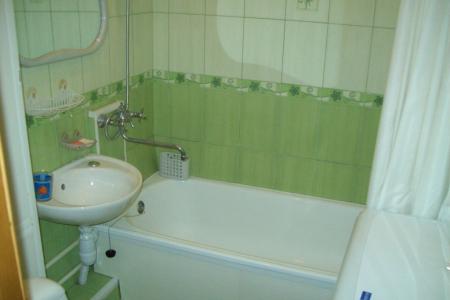 Однокомнатная квартира в самом центре города на Комсомольской площади.