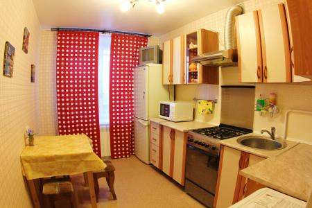 1к. метро пр.Ветеранов,собственник