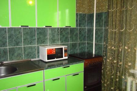 Сдам 1- комнатную квартиру в районе ТРЦ «Суворовский»