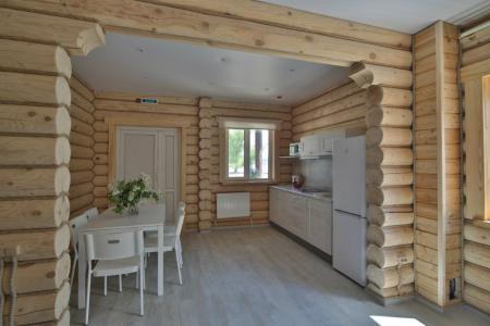 Коттеджи за Волгой напротив Речного Вокзала о. Проран