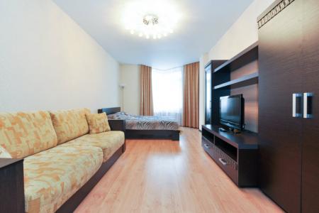 Бажова, 68 уютная однокомнатная квартира, в хорошей новостройке не далеко от ж/д вокзала