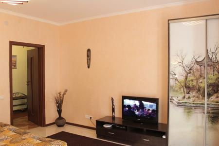 Центр Севастополя. Люкс в новом доме.