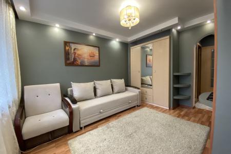 Толстой проспект Ленина 131