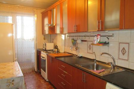 двухкомнатная квартира возле центрального рынка