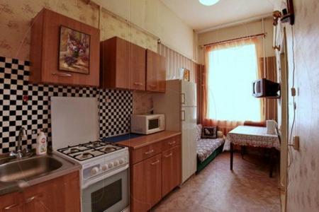 Однокомнатная в самом центре.