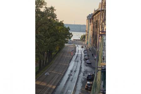 Просторная 2-комнатная квартира у Петропавловки