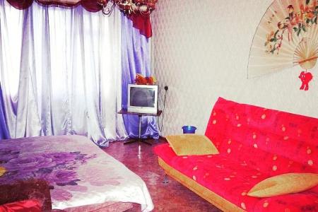 Уютная квартира с камином для романтических свиданий дружеских и деловых встреч в любое удобное для