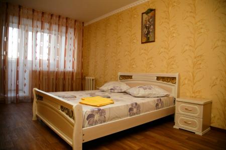 Двухкомнатная квартира возле Лётной Академии УВАуГА,Воинская Часть на Тухачевского.