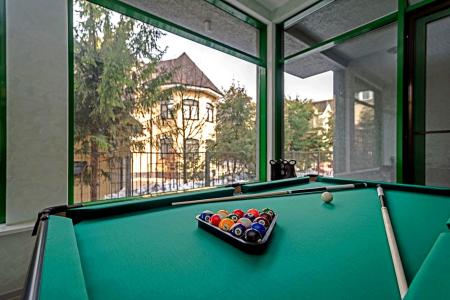 Дом с джакузи, сауной и караоке недалеко от МКАД на 17 гостей