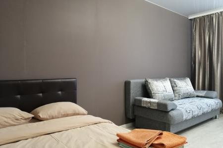 рядом ледовый дворец.трц апельсин