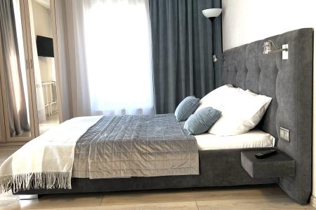 Квартира- студия Чкалова, 66