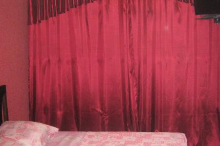 Небольшая уютная квартирка для романтических встреч.