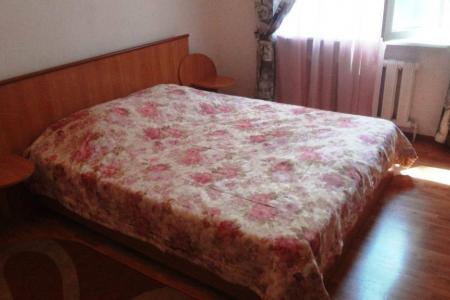 Центр Ростова, рядом с жд-вокзалом, больница СКЖД, ЦГБ