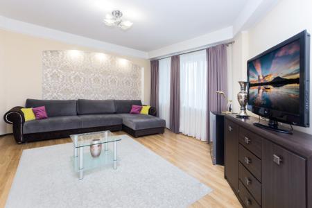 Пр Победителей, 2ух комн Центр, Стелла, Немига