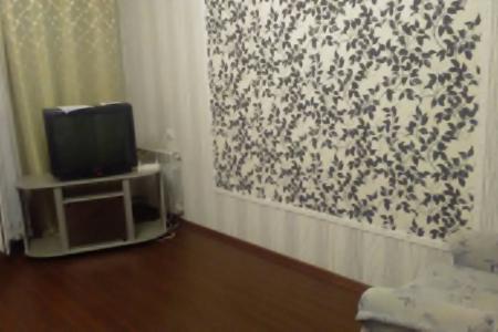 Двухкомнатная квартира на Машзаводе