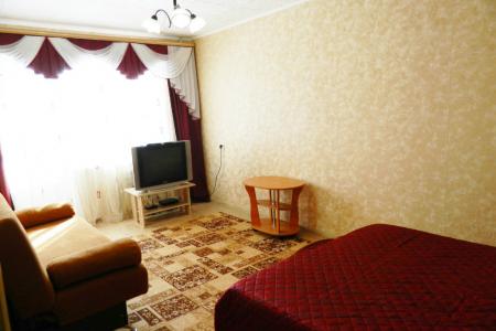 1 комнатная квартира в районе Пушкинского,Дома быта, Парка победы