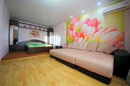 Красивая квартира, Центр, Главпочтамт, ул.Чапаева