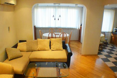 3х к Квартира в центре Адлера