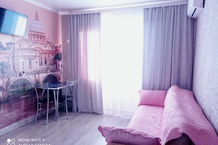 Студия на ГМР в доме бизнес-класса