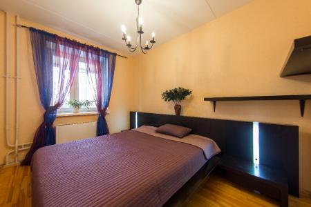 Отличная 2 к кв в новом Ж/К "Великолепная восьмерка" Эльмаш . Wi-Fi. Отчетные документы.