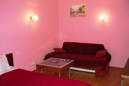 Сдаю однокомнатную квартиру посуточно в Барнауле