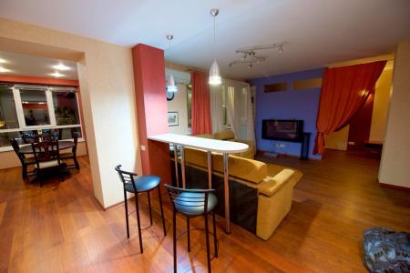 Студия 86 м² в центре