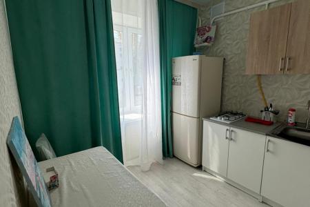 Квартира рядом с ЖД-вокзалом.