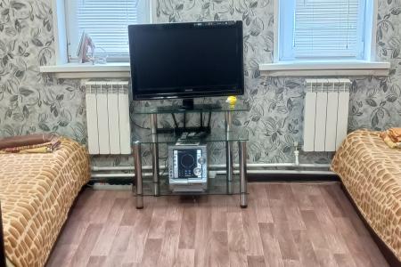 Сдается посуточно дом  на въезде в город, район слобода Ламская.