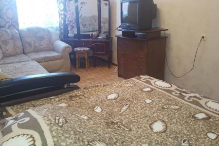 Сдам посуточно 2 ком квартиру. Чем дольше живете,тем Дешевле!