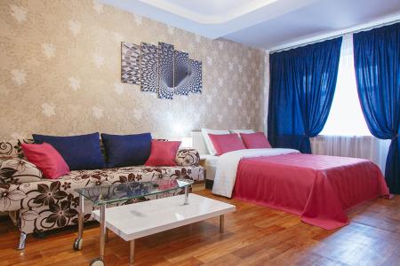 Прекрасная дизайнерская квартира со свежим евроремонтом и удобным расположением в Северной части гор