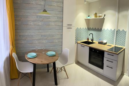 2-х комнатная квартира на Центральной площади