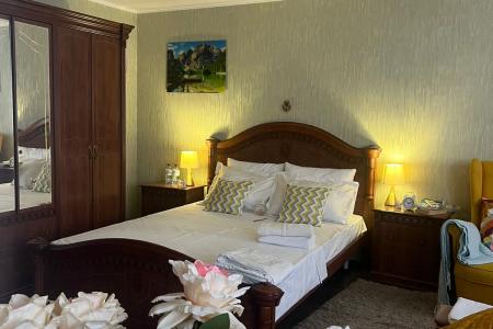 Однокомнатная квартира возле ЖД-во  кр зала