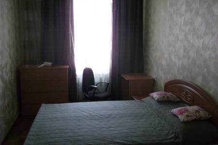 сдам 2 комнатную, по адресу улица Семьи Шамшиных 12