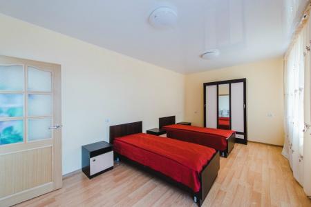 Сдам 2-комнатную квартиру в Центральном р - не