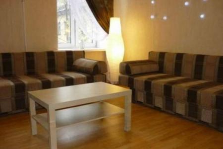 Двухкомнатная квартира в спальном районе