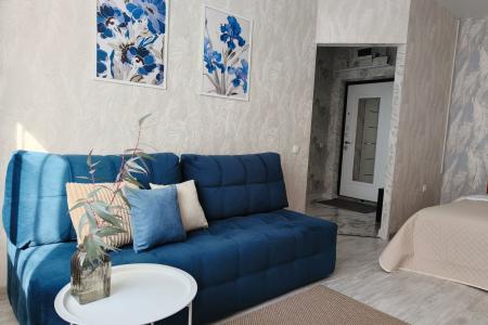 Удобная кровать/отчетные документы/шторы блекаут