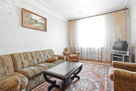 2-ухкомнатная квартира на ул.Городской вал д.10(Немига)