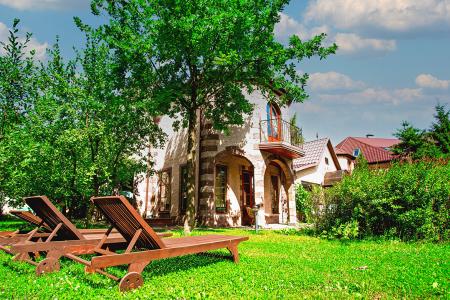 Вилла с банным комплексом и бассейном рядом с СПб