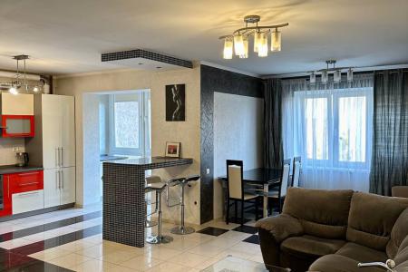 Просторная 2-комнатная квартира в центре города