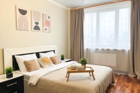 Большая евpoдвушкa в caмом центре нa 6 челoвек!