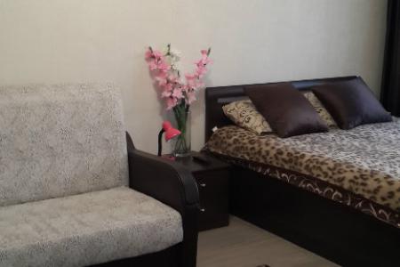 Сдам посуточно свою  квартиру с евроремонтом