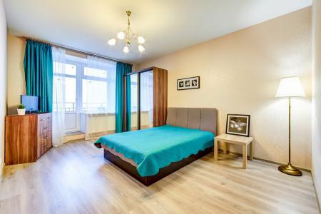 1-к квартира, 42 м², 16/20 эт.