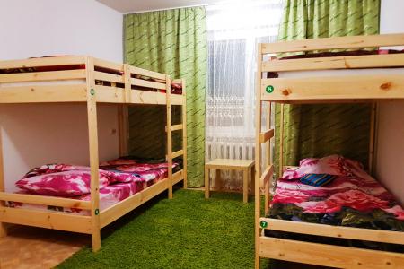 Место в уютном отеле эконом-класса