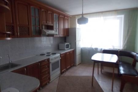 "Двухкомнатная квартира в р-не Лесобазы"