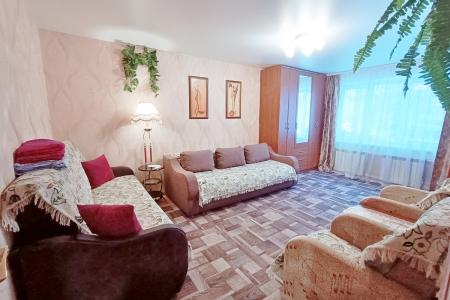 Благоустроенная квартира в Пролетарском районе на Бобкова