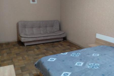 Сдаю посуточно 1 комн. в центре Керчи, ул.Свердлова