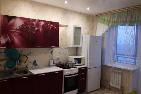 1 комн квартира недалеко от ул.Ленина, школы милиции, 2 краевой больницы
